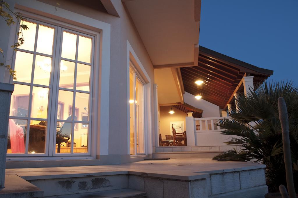 Apartments Villa Marnii Kožino Exterior foto